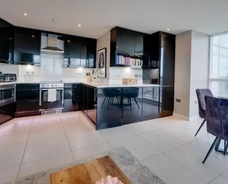 Tallest Building In The City Centre Sleeps 5 Incredible City Mountain And Lagan Views Belfast Esterno foto