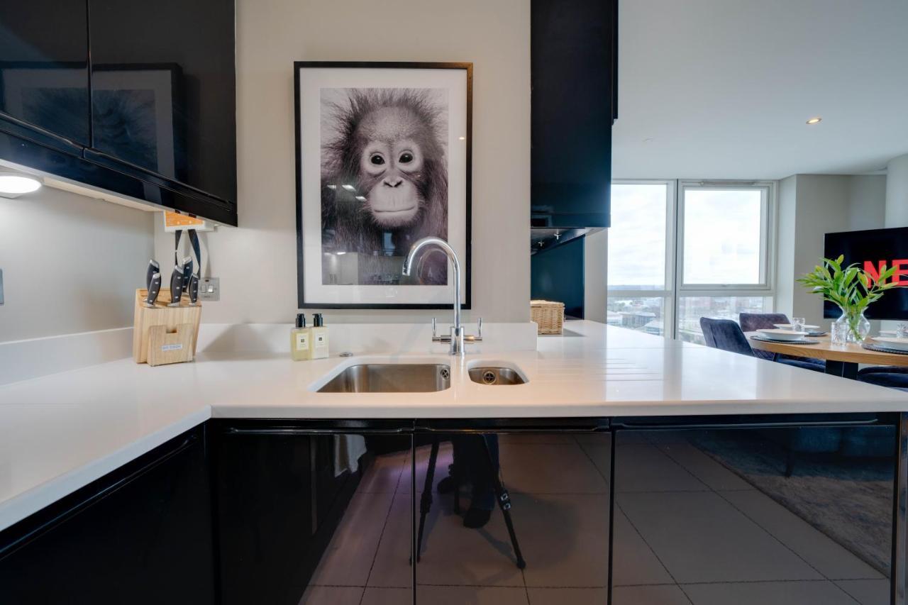 Tallest Building In The Centre Sleeps 5 Incredible Mountain And Lagan Views Appartamento