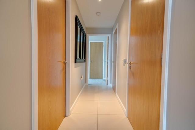 Tallest Building In The Centre Sleeps 5 Incredible Mountain And Lagan Views Appartamento Belfast